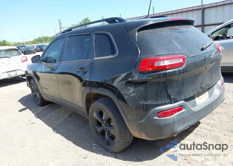 2018 Jeep Cherokee Latitude Fwd из США, поврежденный, VIN 1C4PJLCB1JD538291
